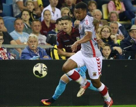 身披哪一支 身披哪一支