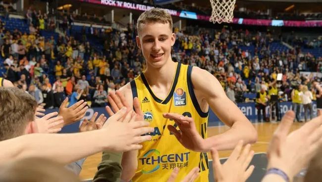 更多扮演组 更多扮演组