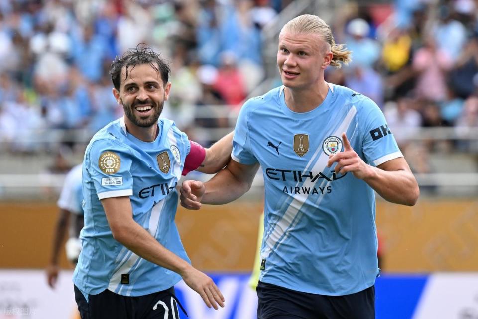 围绕字母哥 围绕字母哥