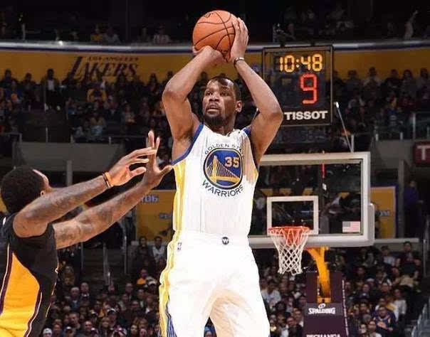 封锁外线投 封锁外线投